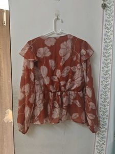Chic Floral Ruffle Long Sleeve Top