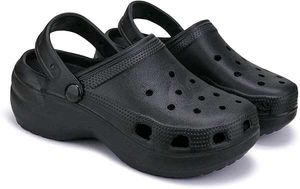 new crocs perfect condition-