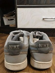 Nike Grey Sneakers