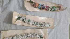 Floral Hair Accessories