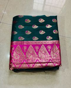 New Elegant Banarasi Saree with blouse piece