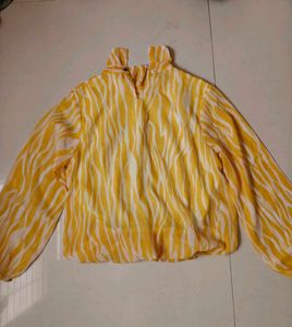 Yellow &amp; White Print Blouse