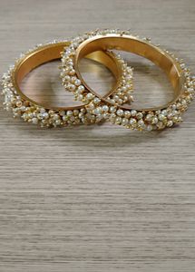 Moti Bangles In Golden Colour