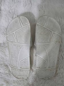 Go crazy  Quilted White Slides