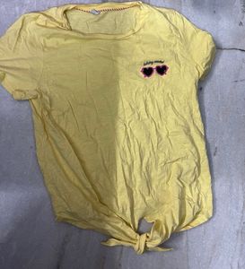 Yellow Graphic T-Shirt with Heart Sunglasses