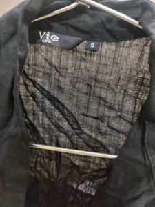 Black Collared Short Sleeve Shirt