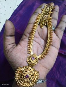 Elegant Gold-Tone Necklace