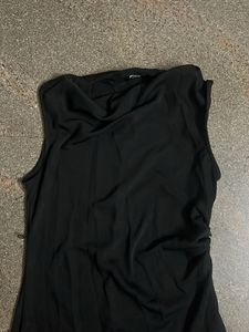 Sleek Black Sleeveless Maxi Dress