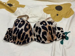 victoria’s secret Leopard Print Bra