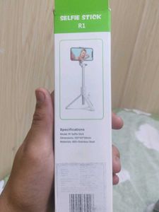 R1 PREMIUM SELFIE STICK 🎊