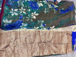 Saree With Unstitched Blouse