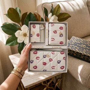 *COACH SET OF 3*1) POUCH+ MINI WALLET+ CARD HOLDER