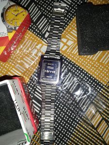 HEMTHEMT Square Dial Day Date Display Watch