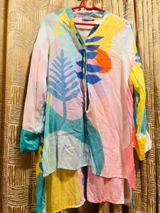 Colorful Back Long Top