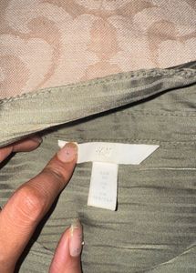 H&amp;M olive Striped Collared Shirt