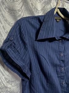 Chic Navy Striped Button-Up shirt