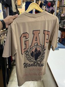 GAP "California" Logo T-Shirt