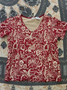 Red & White Floral Print V-Neck Top