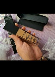 NARS Natural Radiant Longwear Foundation