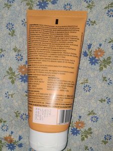 Plix Peaches &amp; Lemon Body Lotion SPF 30