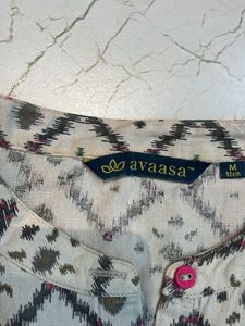 Elegant Printed Sleeveless Kurti