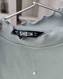 SHEIN Pearl Embellished Ribbed Top