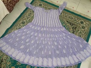 56 kali Lucknowi chikankari anarkali