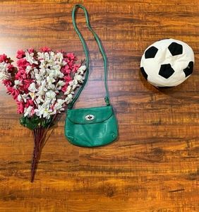 Fossil green leather sling