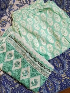 Beautiful Floral Print Kurta Set with Dupatta