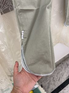 Elegant Pakistani kurta set