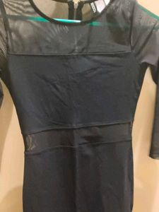 very light party wear with stretchable material, i