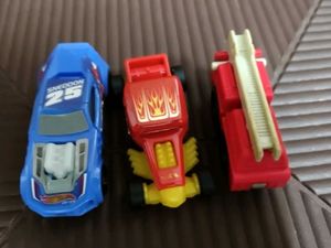 set of 3 kinder Joy vehicles