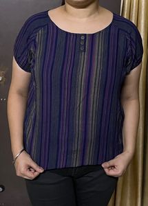 Cotton Top With Elasticated Sleeves And Hem . Comfortable Fit .