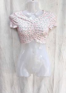 55209. Cute Floral Ruched Crop Top