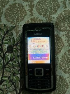 Nokia N72