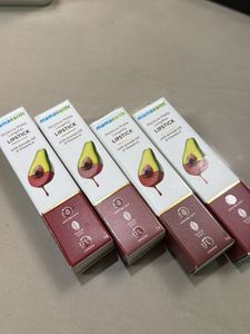 Mamaearth Moisture Matte Longstay Lipstick