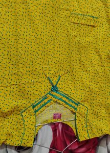 Comfortable Yellow Nightgown