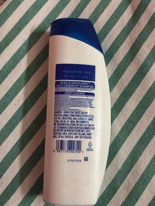 Head &amp; Shoulders Oily Sticky Dandruff Shampoo