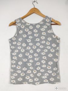 De Moza Grey Flower  Printed Tank Top (Women's)