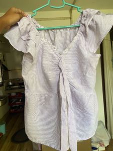 Cute Ruffled Sleeve Peplum Top
