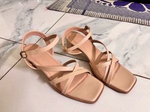 Stylish Strappy Block Heel Sandals