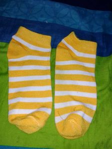 Yellow Striped Ankle Socks
