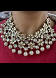 Kundan Jewelry Set