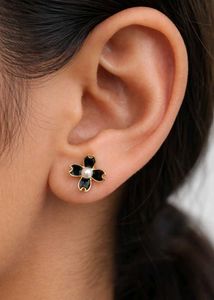Black Flower Pearl Stud Earrings