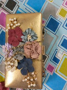 Clutch | Best Condition Purse