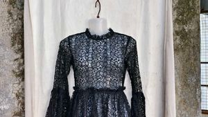 1139. Black Lace Bell Sleeve Mini Dress
