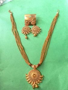 Gold Toned Necklace & Earring Set