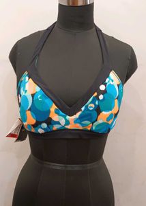 Nike Reversible Bra..size 12