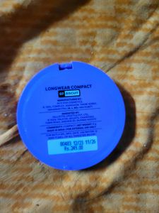 Longwear Compact