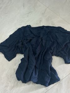 navy blue color top big size with sleeves